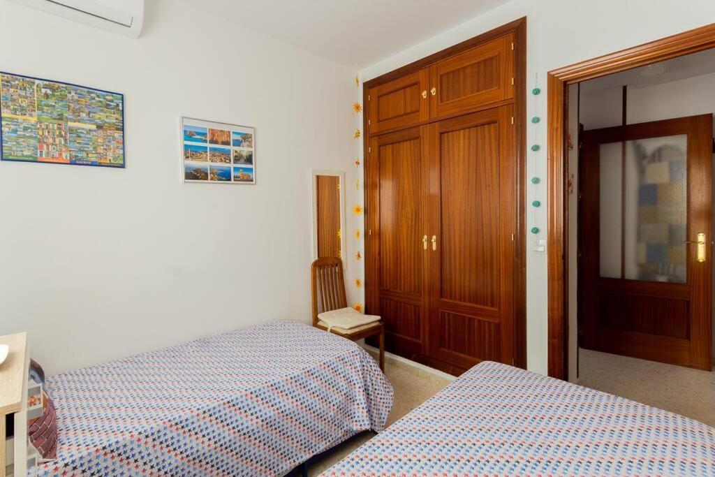 Casa Martin, A Away From