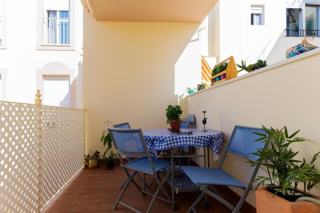 Casa Martin, A Away From Rota